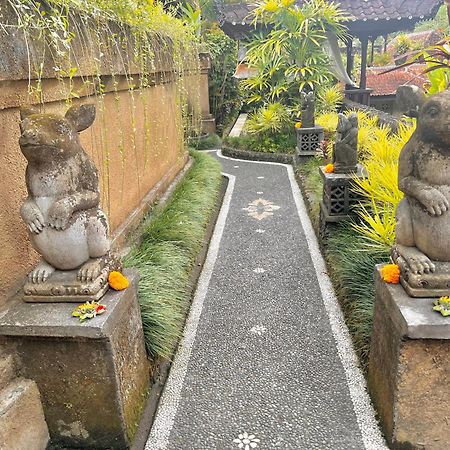Rumah Kelinci Ubud  Exterior photo